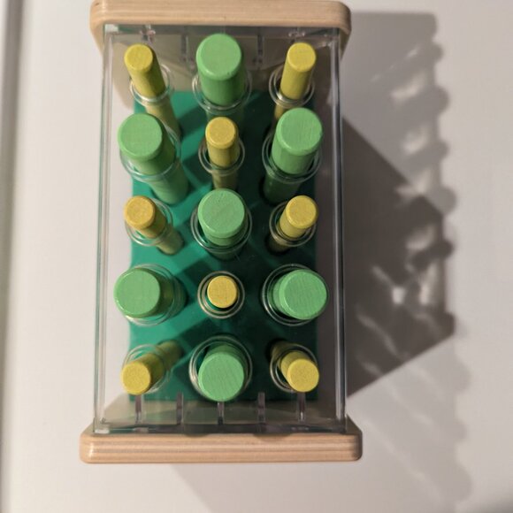 Lovevery wooden posting stand - Picture 2 of 3